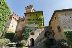 Exklusive Unterkunft, Schloss - Gentile - Ferienunterkunft in Tagliolo Monferrato (4 Personen)