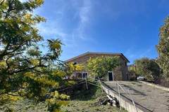 Ferienwohnung - Agriturismo Le Mimose Imperia TWO-ROOM APARTMENT 4 PAX - B4PIE - Ferienunterkunft in Imperia (4 Personen)