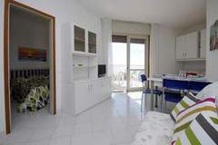 Ferienwohnung - Apartments Bianco Nero Lignano Sabbiadoro-B4 - Ferienunterkunft in Lignano Sabbiadoro (4 Personen)