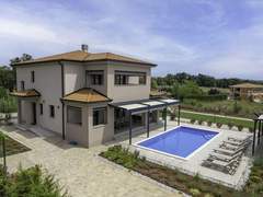 Ferienhaus - Ferienhaus Villa Karina