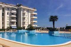 Ferienhaus - Ferienunterkunft in Lido di Jesolo (4 Personen)