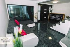 Ferienwohnung - Bled Prestigious and Stylish Apartments - Classic Studio Apartment  with Terrace (owner 1) - Ferienunterkunft in Bled (6 Personen)