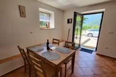 Ferienhaus - Peaceful Countryside Holiday Home with Terrace - One Bedroom Holiday Home with Terrace - Ferienunterkunft in Tolmin (4 Personen)