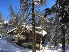 Ferienwohnung - Ferienwohnung Chesa Bindschedler