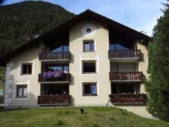 Ferienwohnung - Ferienwohnung Chesa Bellavista