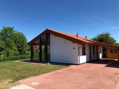 Ferienhaus - Ferienhaus E17 Ferienhaus mit Wintergarten und Terrasse