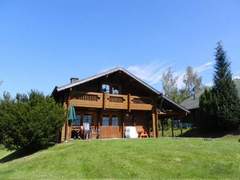 Ferienhaus - Ferienhaus Chalet mit Garten, Grill und Terrasse