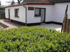 Ferienhaus - Ferienhaus Ferienbungalow mit Terrasse und Angelplatz