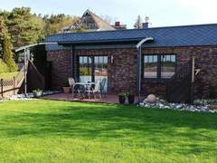 Ferienwohnung - Ferienwohnung Ferienbungalow mit Terrasse und Seeblick in Sellin