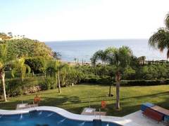 Ferienwohnung - Ferienwohnung mit Terrasse, Pool und Garten