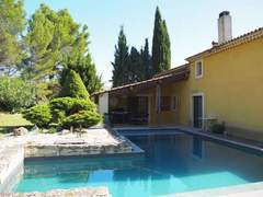 Ferienhaus - Ferienhaus Provenzalisches Haus mit Pool und Garten