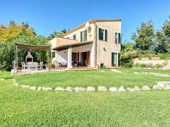 Ferienhaus - Ferienhaus Finca mit Garten, Grill und Terrasse