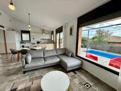 Ferienhaus - Ferienhaus Medes Mar 4 mit Privatem Pool