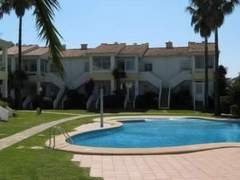 Ferienwohnung - Ferienwohnung Wohnung mit Pool, Garten, Terrasse in Strandnähe