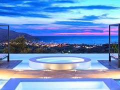 Ferienhaus - Ferienhaus Mistral Suite mit Whirlpool