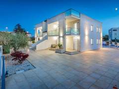 Ferienhaus - Ferienhaus Villa Ricardo