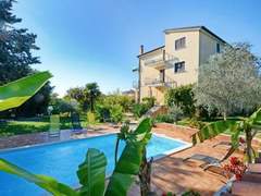 Ferienwohnung - Ferienwohnung ALBINA B4