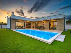 Ferienhaus - Ferienhaus Villa Aura