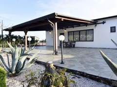 Ferienwohnung - Ferienwohnung Zweizimmerwohnung mit großer Terrasse in Grupija bei Umag