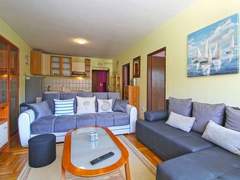 Ferienwohnung - Ferienwohnung Apartment 2400