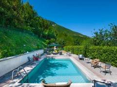 Ferienhaus - Ferienhaus Acquanera - Marcheholiday, mit privatem Pool