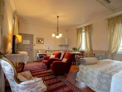 Ferienwohnung - Ferienwohnung Mit Garten und Schwimmbad in den Hügeln der Marken.