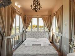 Ferienwohnung - Ferienwohnung Wohnung in einem Turm mit Aussicht