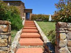 Ferienwohnung - Ferienwohnung Apartment mit offenem Schlafboden und Garten