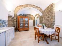 Ferienwohnung - Ferienwohnung Vico Secondo Antike Ferienwohnung historisches Zentrum