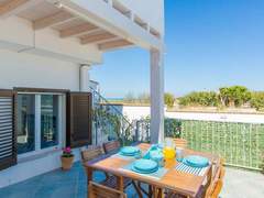 Ferienhaus - Ferienhaus Villa Laura 50 m vom Sandstrand entfernt