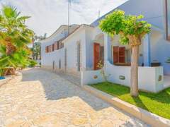 Ferienhaus - Ferienhaus 'Villa Agave' mit privatem Garten