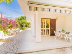 Ferienhaus - Ferienhaus Villa 'Irene' mit Garten, Terrasse und Grill