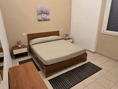 Ferienwohnung - Ferienwohnung Miky's Home mit Patio und Veranda mit Innenhof