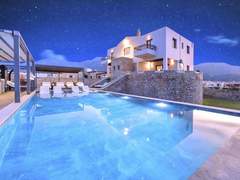 Ferienhaus - Ferienhaus Grey Grand Villa Privater Pool