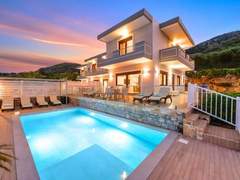 Ferienhaus - Ferienhaus Sunlight Villa - Maxima mit 2 beheizten Pools