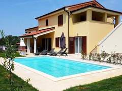 Ferienhaus - Ferienhaus in Banjole mit Privatem Pool