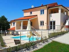 Ferienhaus - Ferienhaus Villa Marisol mit Garten, Grill und Terrasse