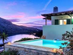 Ferienhaus - Ferienhaus Du Lac Alpha Villa Privater Pool