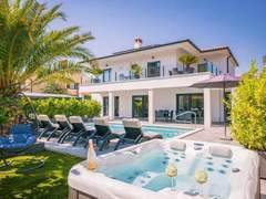 Ferienhaus - Ferienhaus Villa Elodie