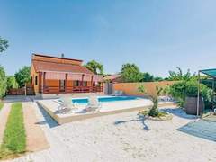 Ferienhaus - Ferienhaus mit Pool