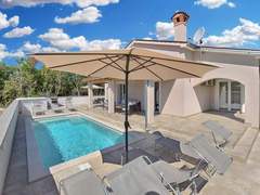 Ferienhaus - Ferienhaus Villa 2405