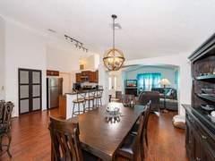 Ferienhaus - Ferienhaus Nur wenige Minuten von Disney Pool, Spa und Seeblick