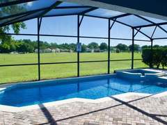 Ferienhaus - Ferienhaus Entspannende Familienvilla mit privatem Pool und Spa. Große Lanai mit reichlich