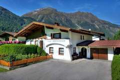 Ferienhaus - Ferienunterkunft in Längenfeld (6 Personen)