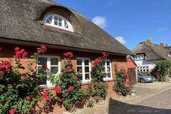 Ferienhaus - Ferienunterkunft in Nieblum (4 Personen)