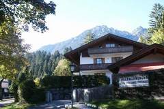 Ferienhaus - Ferienunterkunft in Garmisch-Partenkirchen (9 Personen)