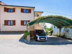 Ferienwohnung - Ferienwohnung Gemütliche Wohnung Branko 2