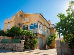 Ferienwohnung - Ferienwohnung Gemütliche Ferienwohnung Tina 4