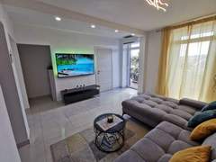 Ferienwohnung - Ferienwohnung Gemütliche 2-Schlafzimmer-Wohnung mit Meerblick, Crikvenica