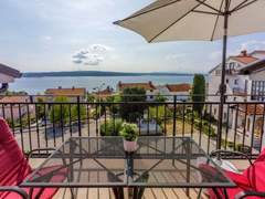 Ferienwohnung - Ferienwohnung Wohnung mit Panoramablick aufs Meer